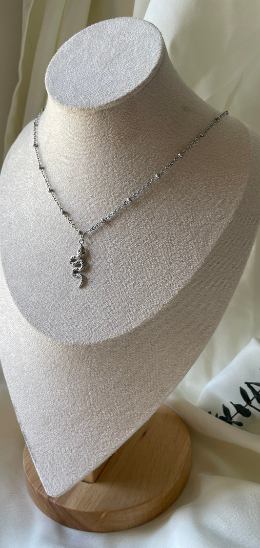 Collier Serpent